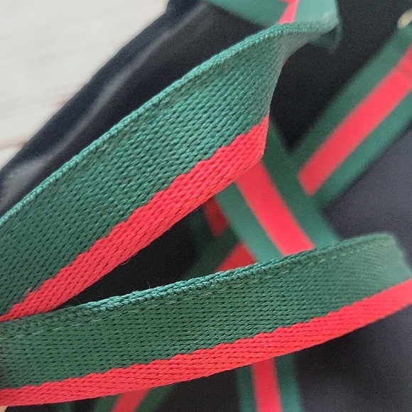 Black and Red Travel Bag with Sporty Design - Picture 8 of 10